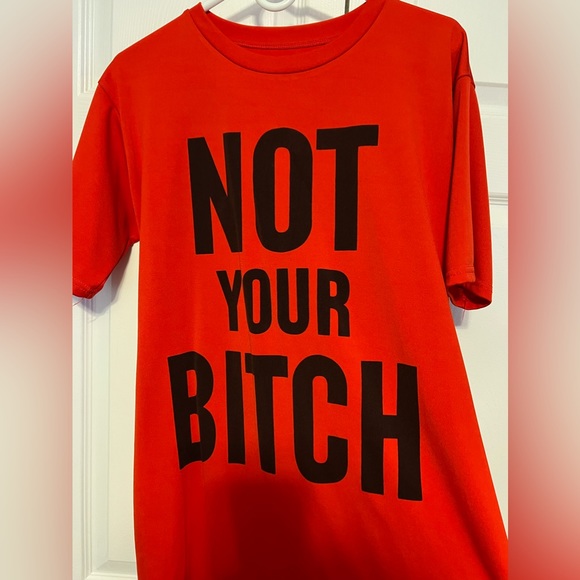 Dresses & Skirts - Red dress that can be worn with leggings or without